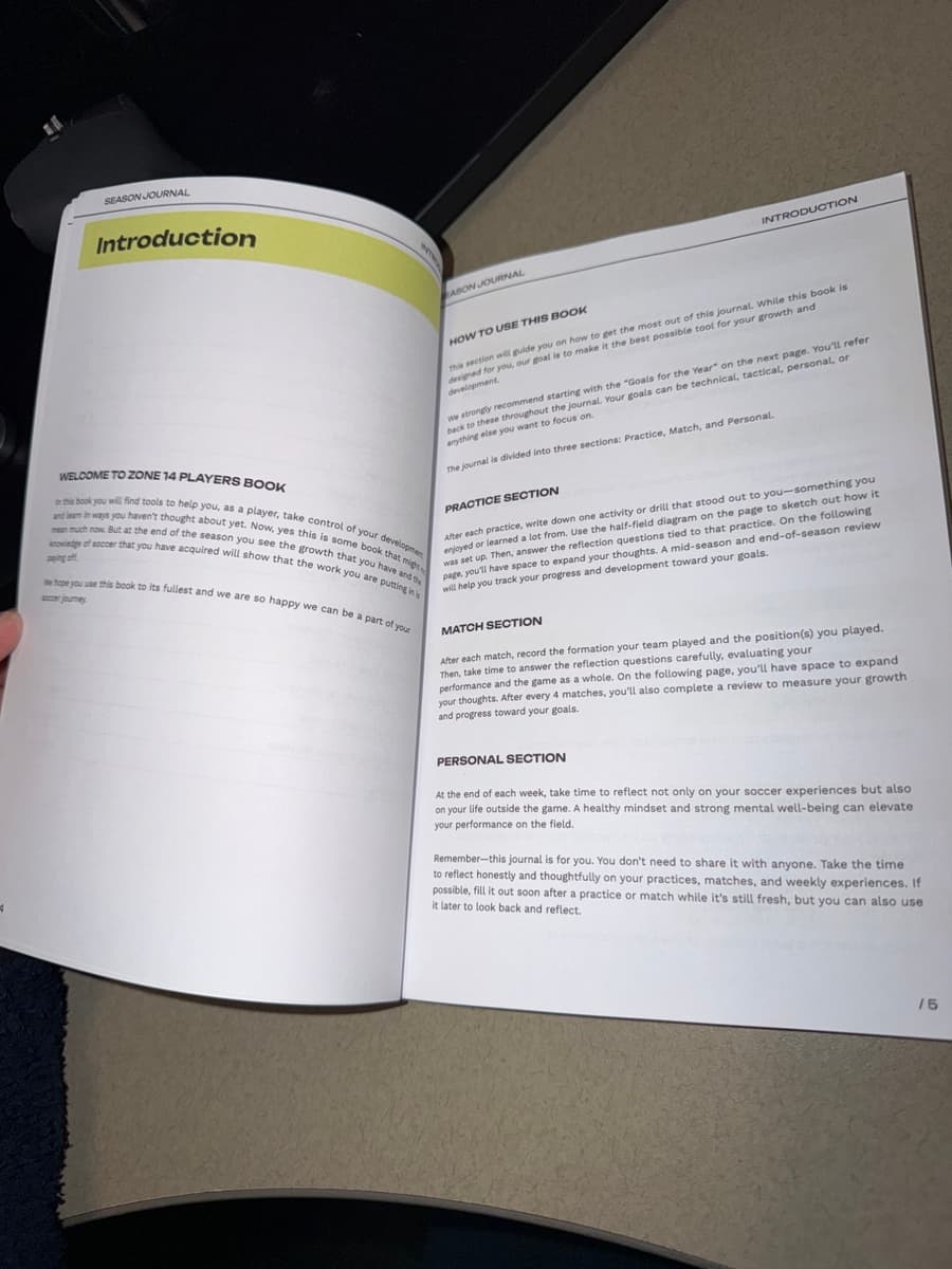 The Player's Book open to its Introduction and How to Use This Book pages